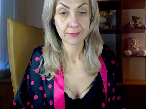 Tanya6547 online show from March 5, 2025, 8:10 am