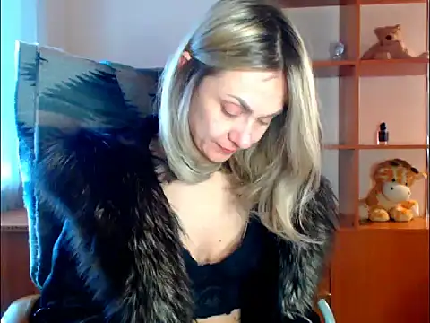 Tanya6547 online show from February 13, 2026, 9:38 am