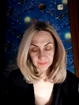 Tanya6547 online show from April 5, 2026, 5:32 pm