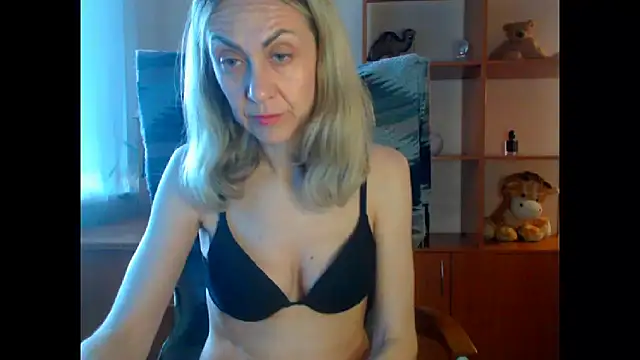 Tanya6547 online show from June 8, 2026, 10:26 am