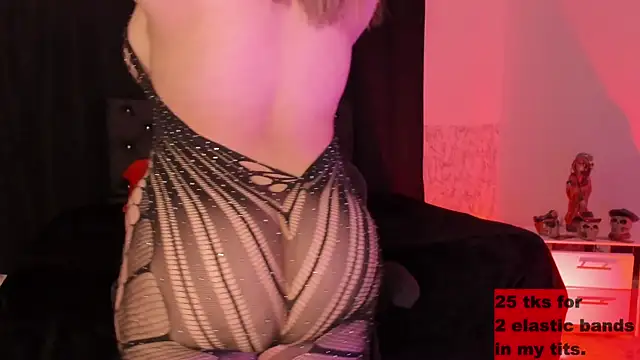 Foxy Slave online show from February 11, 2026, 10:15 pm