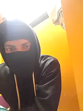 model yesx online show from January 3, 2025, 2:40 pm