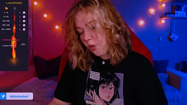 Snapshot of lala_loulou_land chatting on December 21, 2024, 9:04 pm lala loulou land online show from December 21, 2024, 9:04 pm