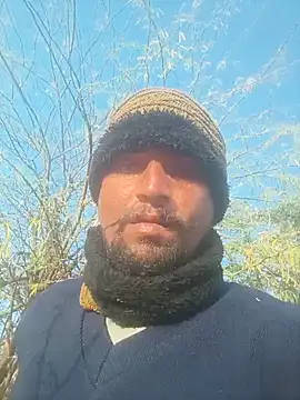 lovesuna online show from February 16, 2025, 2:31 am