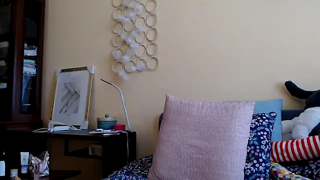 Scarlettford online show from March 16, 2025, 2:00 pm