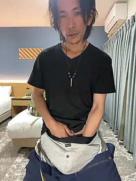 Katakuriko-Denpun online show from October 27, 2025, 8:40 am