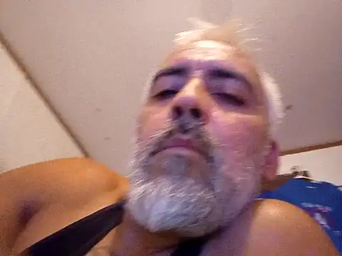 Snapshot of Xoc8_ chatting on December 18, 2024, 8:53 am Xoc8  online show from December 18, 2024, 8:53 am