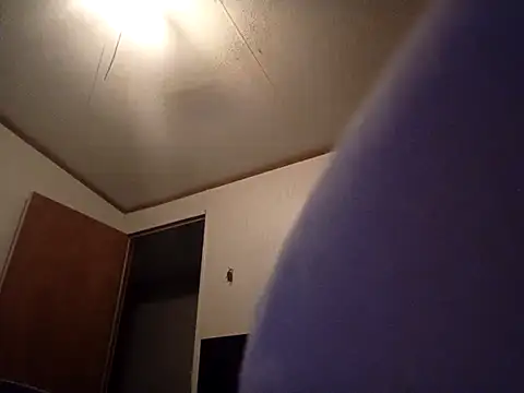 Snapshot of Xoc8_ chatting on February 20, 2025, 8:25 pm Xoc8  online show from February 20, 2025, 8:25 pm