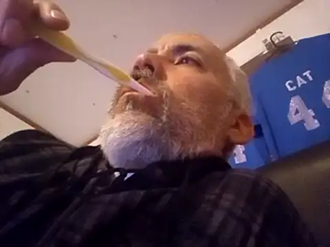 Snapshot of Xoc8_ chatting on February 22, 2025, 11:46 pm Xoc8  online show from February 22, 2025, 11:46 pm