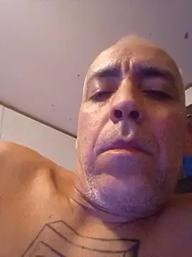 Snapshot of Xoc8_ chatting on March 2, 2025, 10:24 am Xoc8  online show from March 2, 2025, 10:24 am