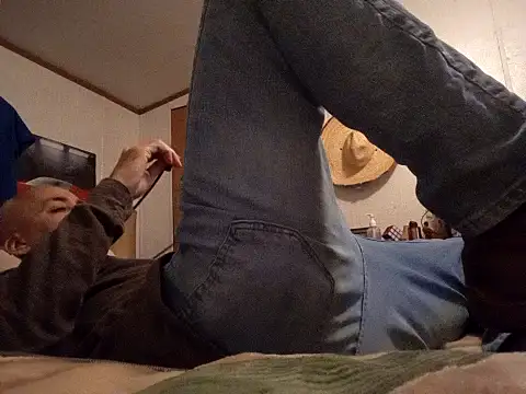 Snapshot of Xoc8_ chatting on March 3, 2025, 6:33 pm Xoc8  online show from March 3, 2025, 6:33 pm