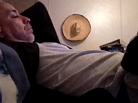 Snapshot of Xoc8_ chatting on March 13, 2025, 3:17 pm Xoc8  online show from March 13, 2025, 3:17 pm