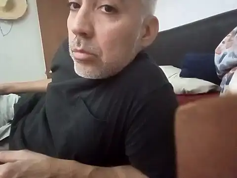 Snapshot of Xoc8_ chatting on October 15, 2025, 2:44 am Xoc8  online show from October 15, 2025, 2:44 am