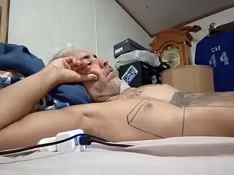 Snapshot of Xoc8_ chatting on October 22, 2025, 2:56 am Xoc8  online show from October 22, 2025, 2:56 am