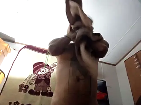 Snapshot of Xoc8_ chatting on December 20, 2025, 7:32 pm Xoc8 online show from December 20, 2025, 7:32 pm