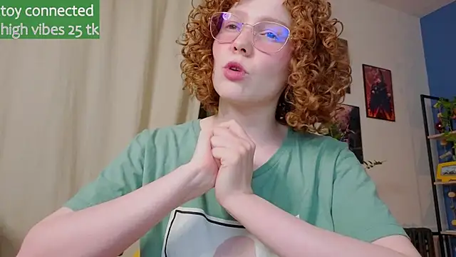 Snapshot of _lightmyfire chatting on March 22, 2025, 9:10 pm lightmyfire online show from March 22, 2025, 9:10 pm