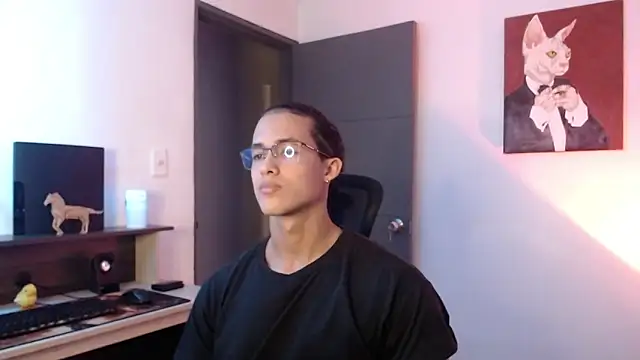 Snapshot of alejo_x3 chatting on January 14, 2025, 2:19 am alejo x3 online show from January 14, 2025, 2:19 am