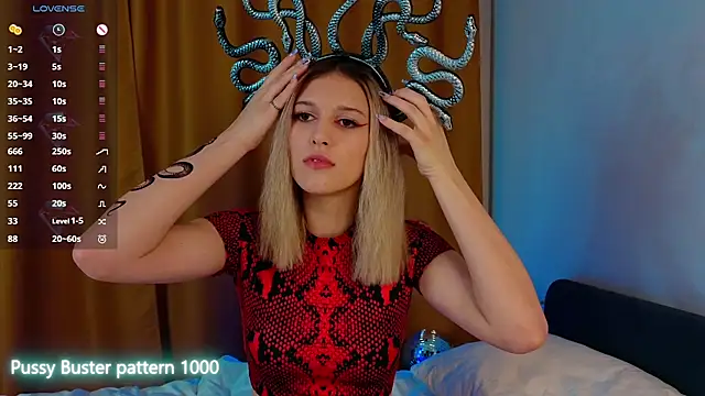 Snapshot of KimberliDean chatting on December 16, 2024, 1:42 am KimberliDean online show from December 16, 2024, 1:42 am