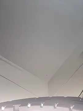 Leeeezzzz roy online show from December 13, 2025, 8:14 pm