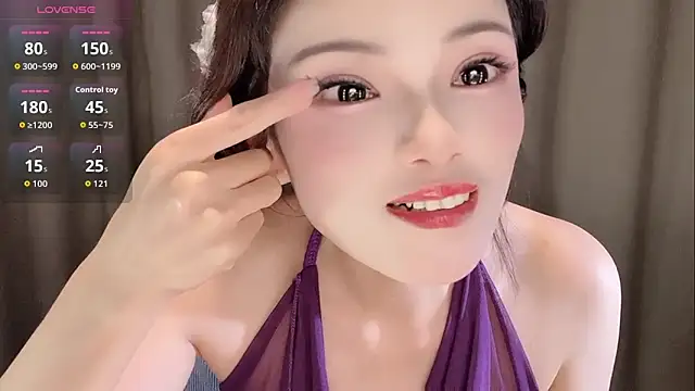 --xixi-- online show from November 2, 2025, 6:21 pm