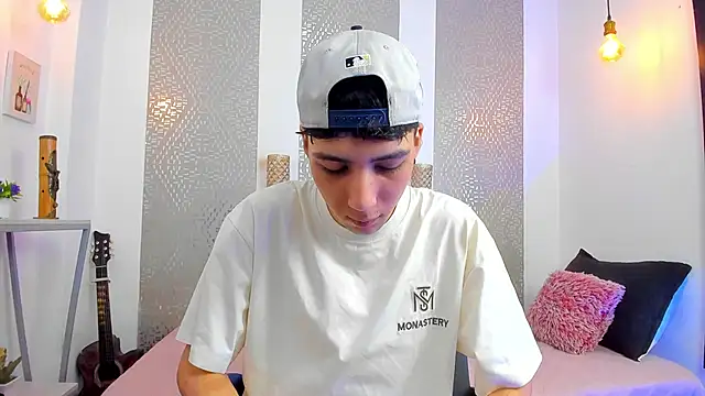 Nikolay Gregori online show from February 7, 2025, 3:55 am