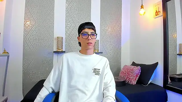 Nikolay Gregori online show from February 20, 2025, 7:12 am