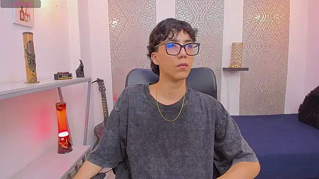 Nikolay Gregori online show from October 1, 2025, 4:51 am