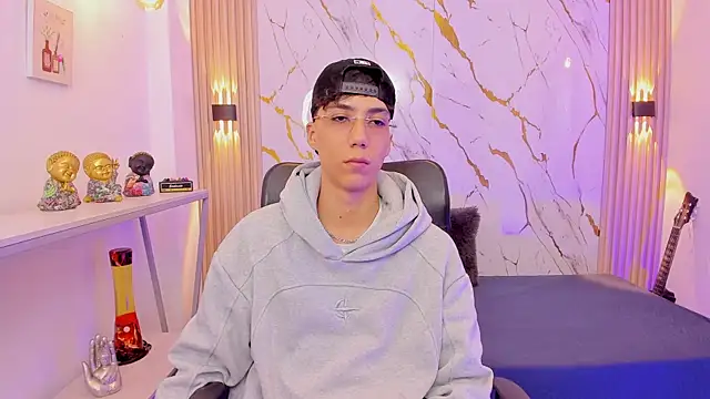 Nikolay Gregori online show from February 11, 2026, 3:22 am