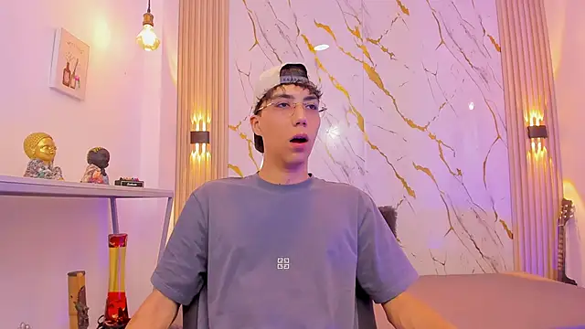 Nikolay Gregori online show from March 8, 2026, 4:27 am