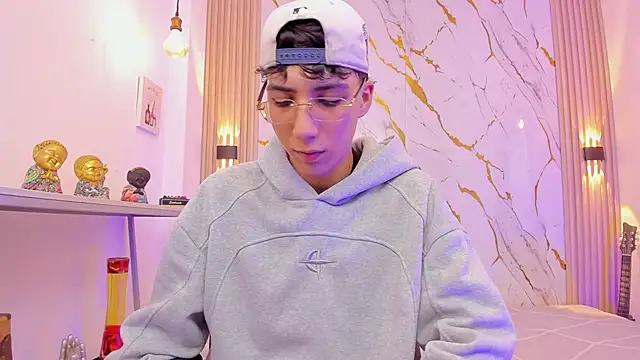 Nikolay Gregori online show from March 23, 2026, 4:05 am