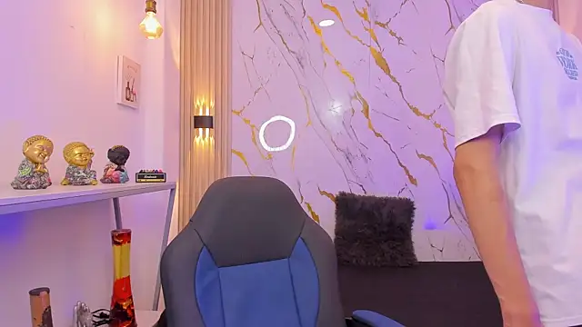 Nikolay Gregori online show from April 10, 2026, 4:28 am