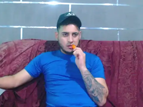 xxxxhotxoxo online show from May 8, 2026, 7:46 am