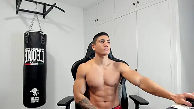 Snapshot of dan01_ chatting on February 28, 2026, 8:26 am dan01 online show from February 28, 2026, 8:26 am