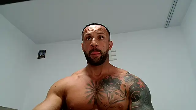 Magnificmuscles89 online show from October 26, 2025, 10:47 pm