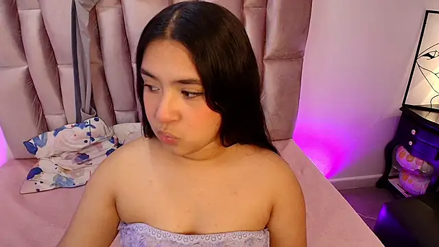 NikyBrookss online show from June 10, 2026, 12:37 pm