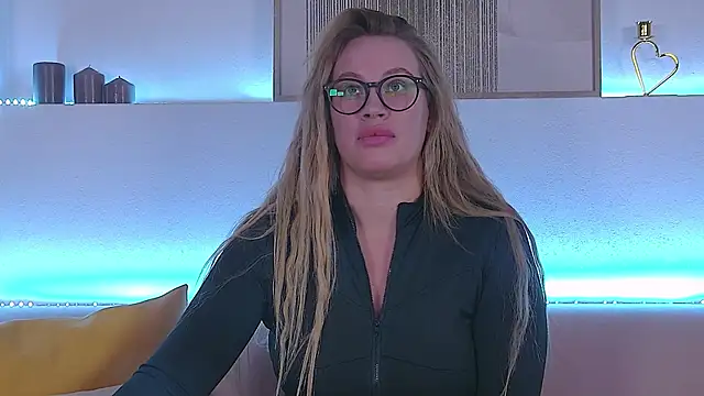 MariaNeumann online show from January 31, 2025, 6:25 pm