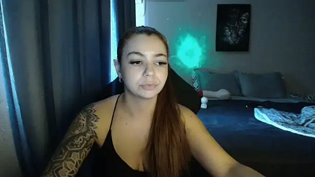 Snapshot of HotRuiva chatting on February 26, 2025, 7:49 pm HotRuiva online show from February 26, 2025, 7:49 pm