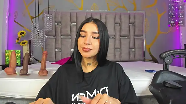 Leiaa  online show from January 16, 2025, 5:00 am