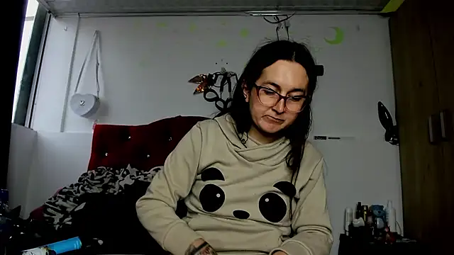 Snapshot of Sweet-Suck69 chatting on January 5, 2025, 10:19 pm Sweet-Suck69 online show from January 5, 2025, 10:19 pm