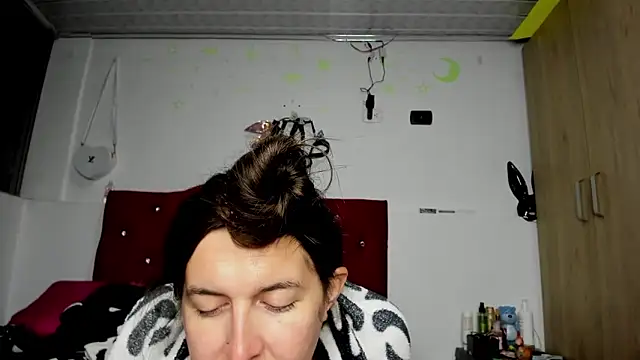 Snapshot of Sweet-Suck69 chatting on January 6, 2025, 1:20 am Sweet-Suck69 online show from January 6, 2025, 1:20 am