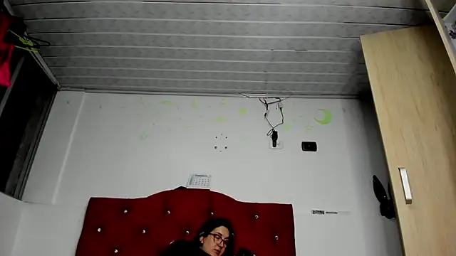 Snapshot of Sweet-Suck69 chatting on March 13, 2025, 4:49 am Sweet-Suck69 online show from March 13, 2025, 4:49 am