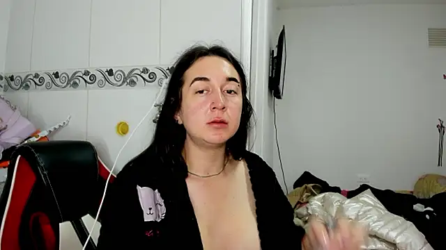 Sweet-Suck69 online show from June 8, 2026, 5:08 am