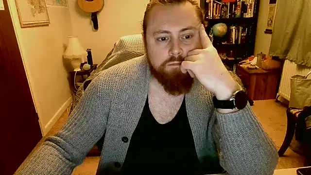 Hairy Guy30 online show from January 23, 2025, 9:50 pm