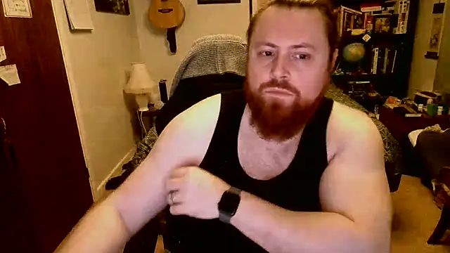 Hairy Guy30 online show from March 5, 2026, 8:27 pm