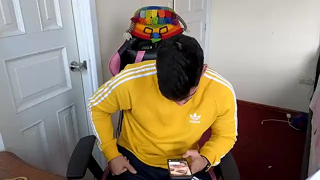 Snapshot of Jackyrose chatting on December 20, 2025, 9:22 pm Jackyrose online show from December 20, 2025, 9:22 pm