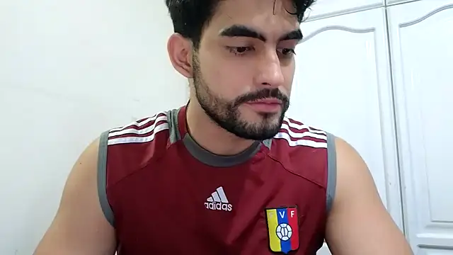 Snapshot of Jackyrose chatting on February 16, 2026, 9:33 pm Jackyrose online show from February 16, 2026, 9:33 pm