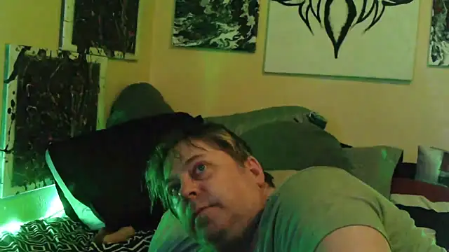 Mic Oxinner online show from February 17, 2026, 9:43 pm