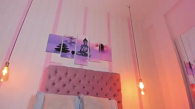 Sophia turneer online show from February 11, 2025, 8:31 pm