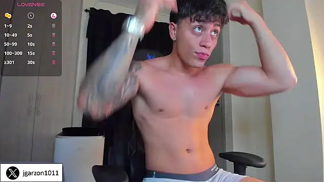 Snapshot of _joansoto chatting on December 4, 2024, 1:20 pm  joansoto online show from December 4, 2024, 1:20 pm