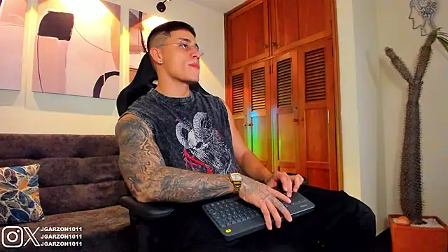  joansoto online show from February 5, 2026, 12:43 pm